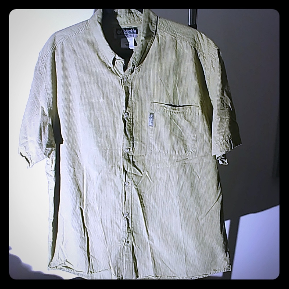 XXL Columbia shirt